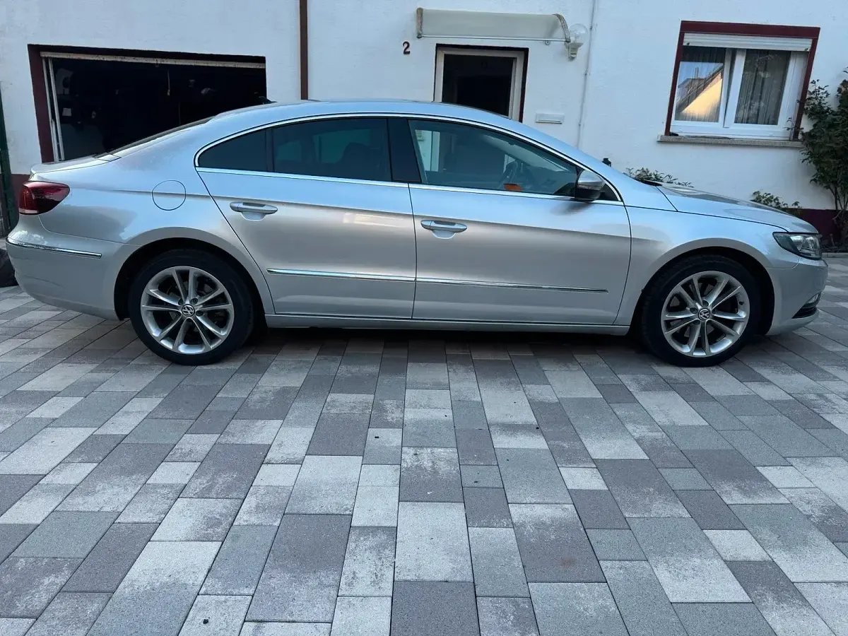 Brugt VW CC 140 HK (102 kW) 2012 Sølv Sedan