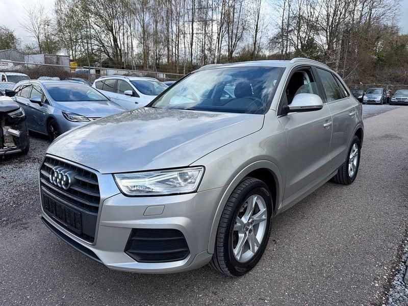 Gebraucht Audi Q3 Sport 184 PS (135 kW) 2015 Silber SUV