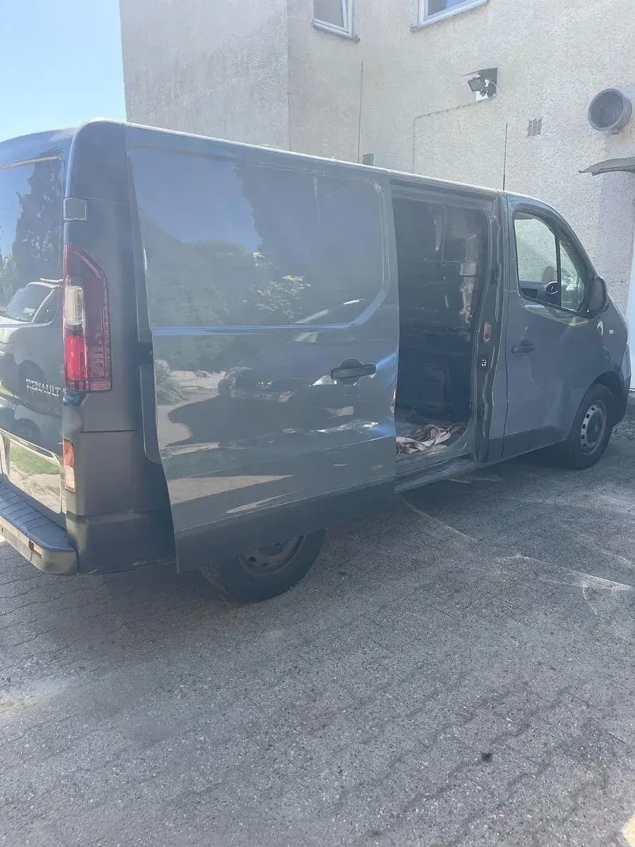Gebraucht Renault Trafic 120 PS (88 kW) 2020 Grau Van / Kleinbus