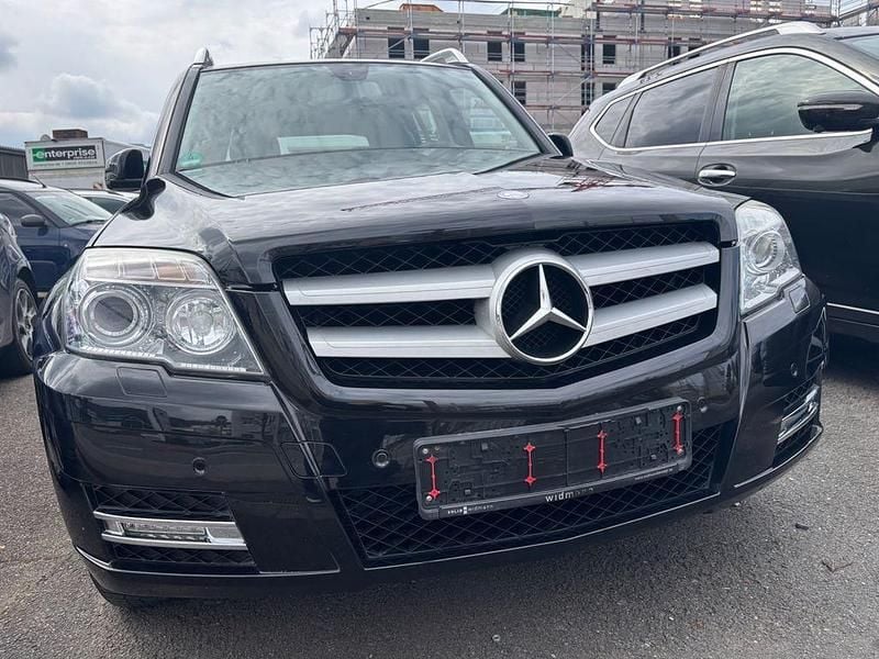 Gebraucht Mercedes GLK250 204 PS (150 kW) 2011 Schwarz SUV