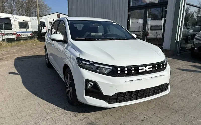 Nuevo Dacia Sandero Expression 122 CV (89 kW) 2026 Blanco Berlina