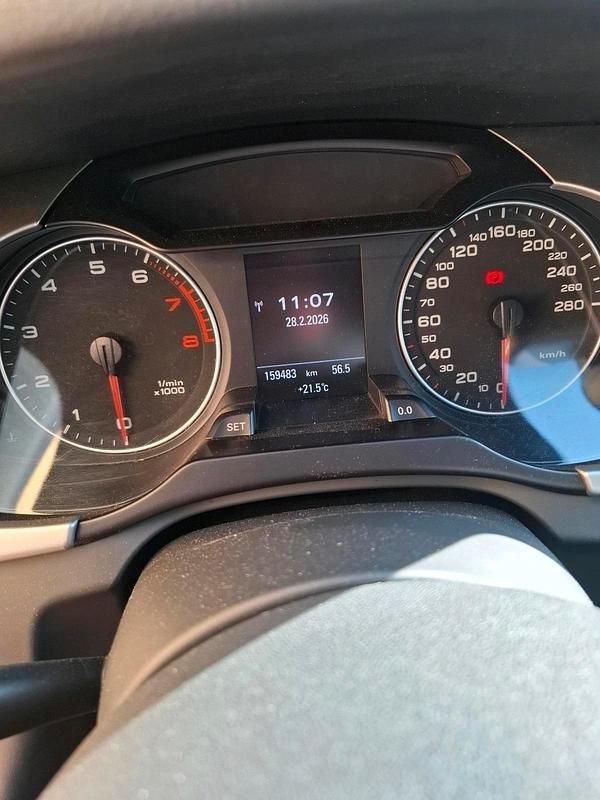 Gebraucht Audi A4 160 PS (117 kW) 2010 Schwarz Kombi