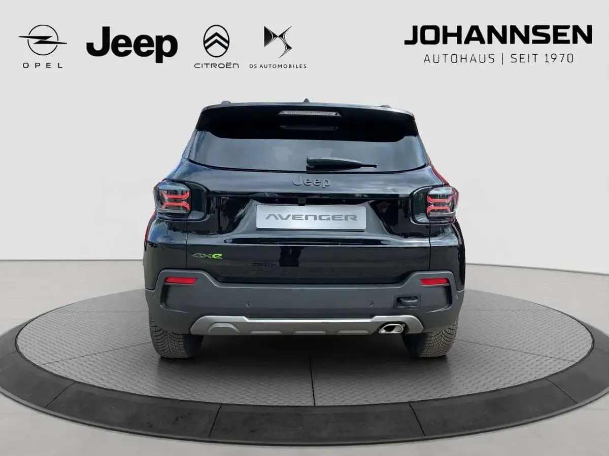 Neu Jeep Avenger North 146 PS (107 kW) 2025 Schwarz SUV