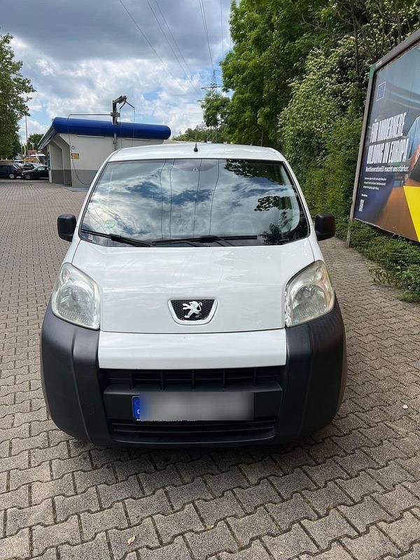 Weiß Gebraucht 2012 Peugeot Bipper Van / Kleinbus | 4.800 € - Bild 1/4
