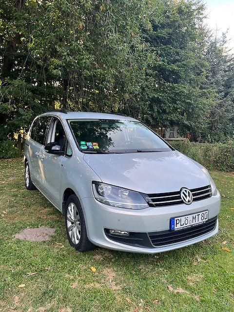 Silber Gebraucht 2012 VW Sharan Match Van / Kleinbus | 7.700 € (Superpreis) - Bild 1/4