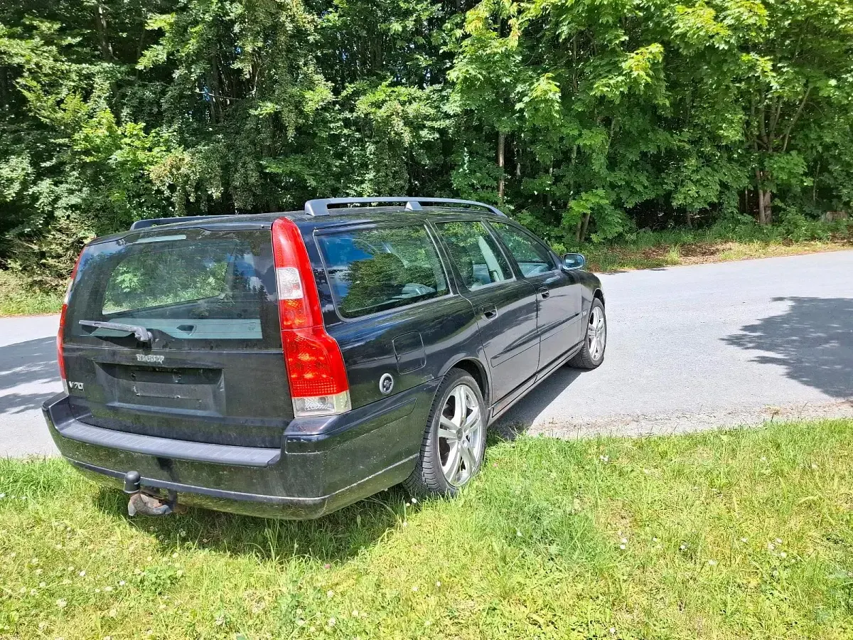 Gebraucht Volvo V70 140 PS (102 kW) 2005 Schwarz Kombi