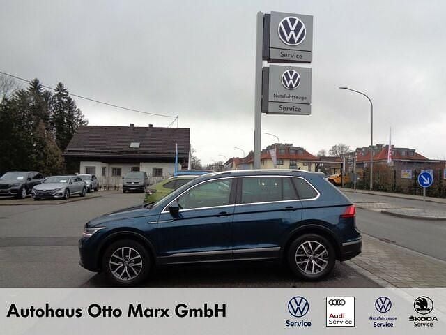 Gebraucht VW Tiguan Life 150 PS (110 kW) 2021 Nightshade blue (blau) SUV