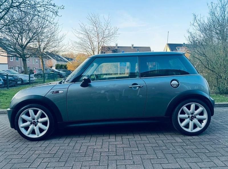 Gebraucht Mini Cooper S 163 PS (119 kW) 2004 Grau Kleinwagen