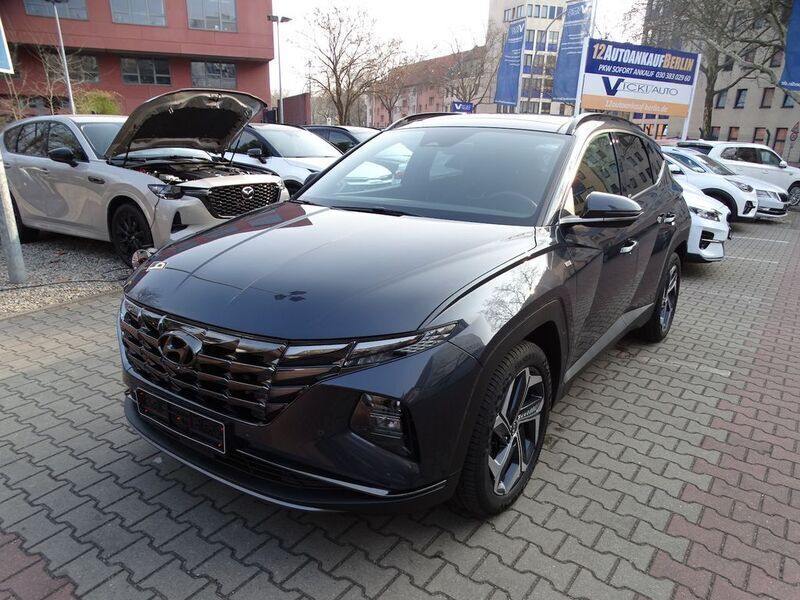 Grau Gebraucht 2021 Hyundai Tucson Prime SUV | 29.900 € (Etwas zu teuer) - Bild 1/4
