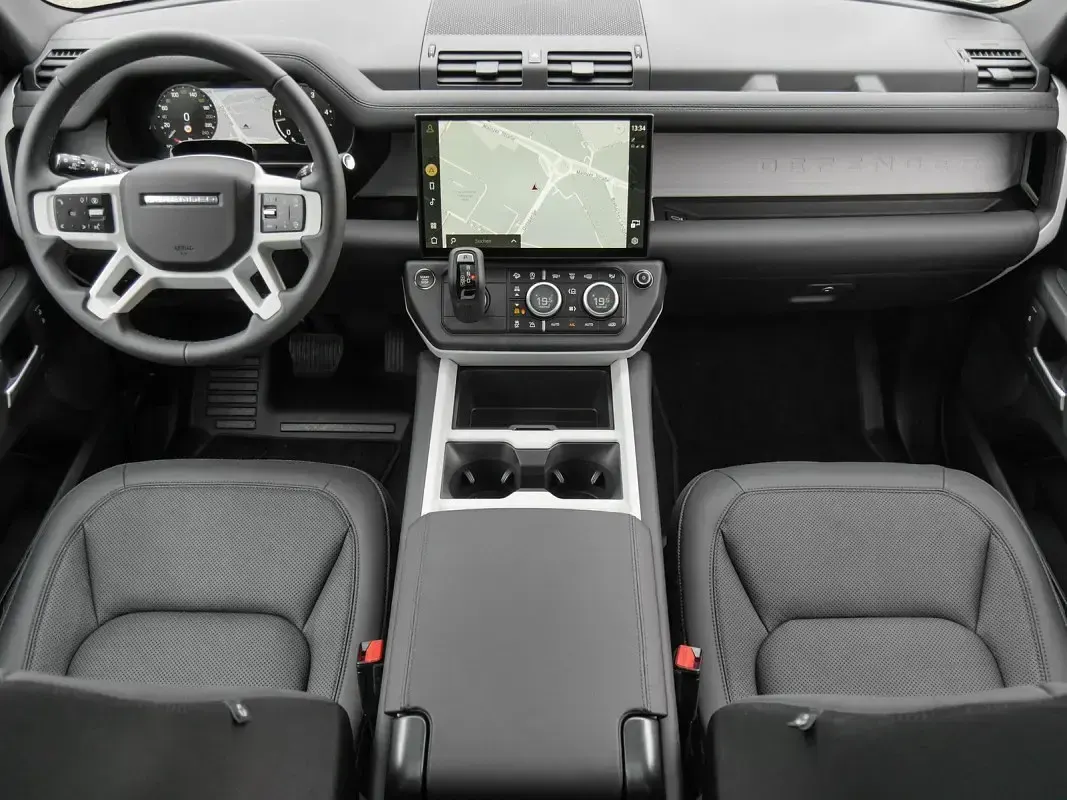Gebraucht Land Rover Defender S 200 PS (147 kW) 2026 Grün SUV