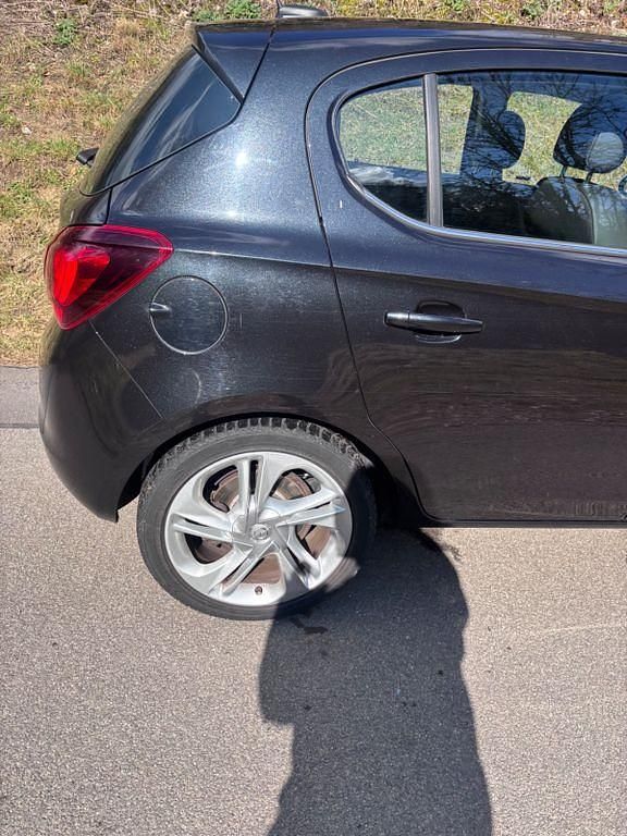Gebraucht Opel Corsa Innovation 101 PS (74 kW) 2016 Schwarz Kleinwagen