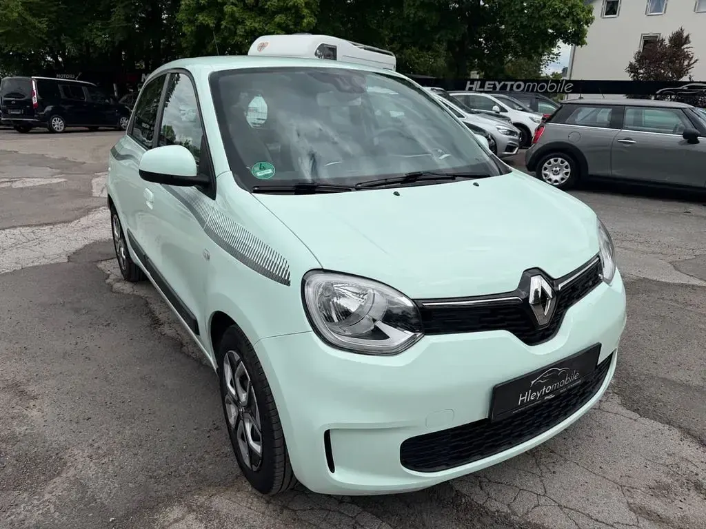 Gebraucht Renault Twingo LIMITED 73 PS (53 kW) 2019 Grün Kleinwagen