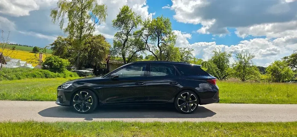 Gebraucht Cupra Leon 300 PS (220 kW) 2023 Schwarz Limousine
