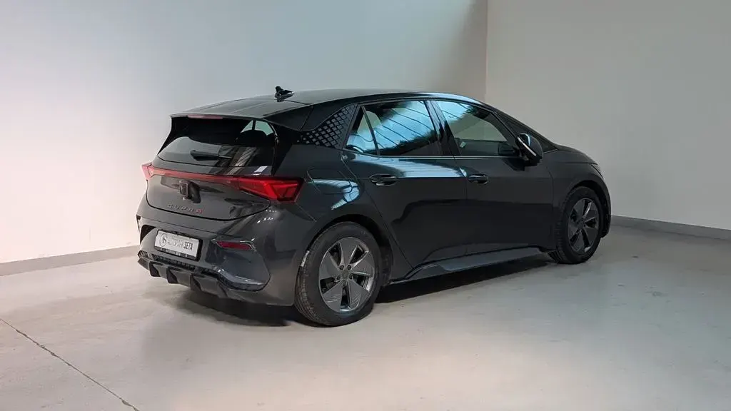 Używany Cupra Born 150 kW (204 KM) 2023 Szary Hatchback