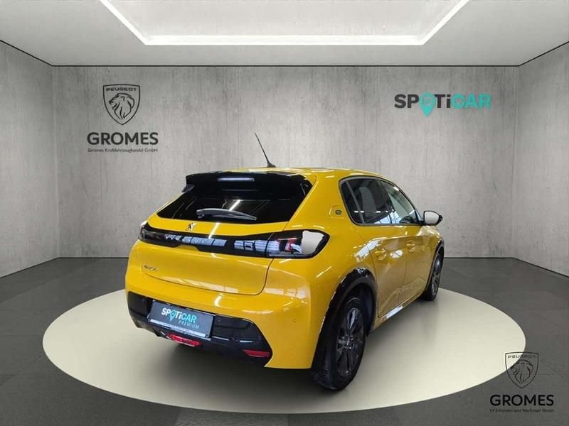 Gebraucht Peugeot 208 Allure 100 kW (136 PS) 2023 Gelb Kleinwagen