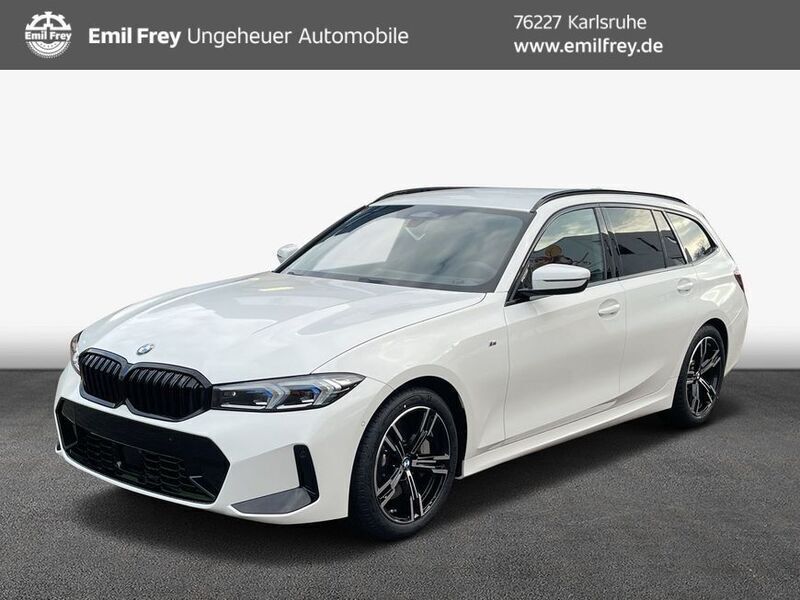 Alpinweiß uni Gebraucht 2024 BMW 330 M Sport Kombi | 54.990 € - Bild 1/4