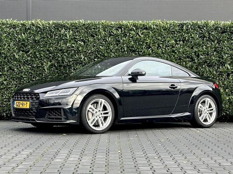 Schwarz Gebraucht 2021 Audi TT Competition | 31.950 € (Guter Preis) - Bild 1/4