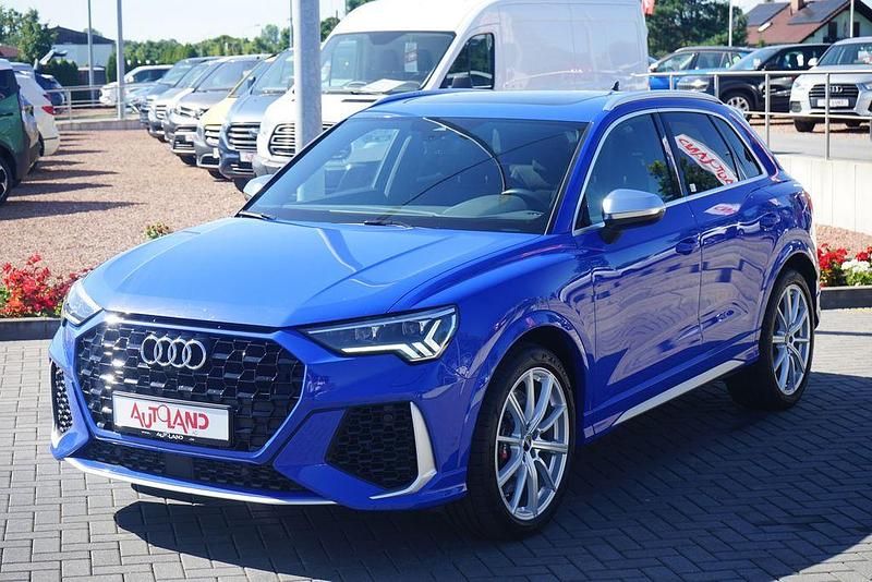 Blau Gebraucht 2020 Audi RS Q3 Sport SUV | 47.950 € (Fairer Preis) - Bild 1/4