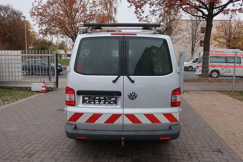 Gebraucht VW T5 140 PS (102 kW) 2011 Silber Van