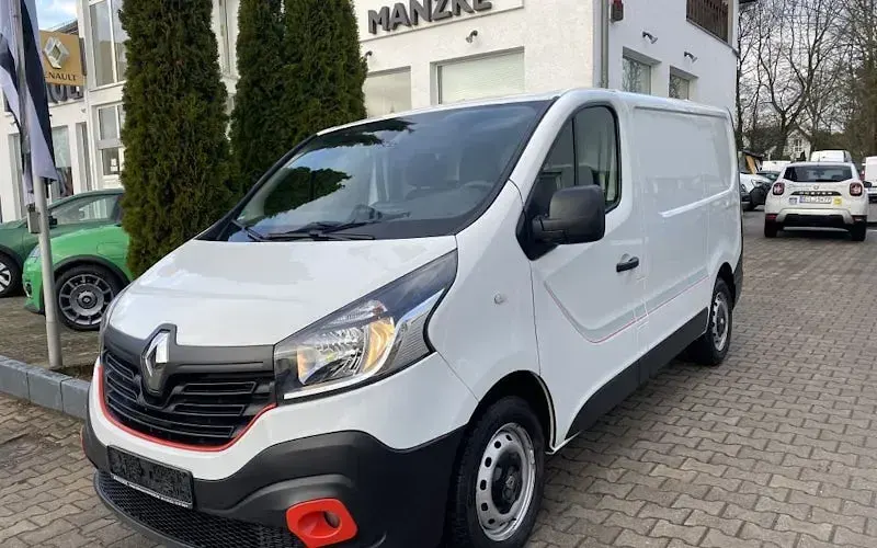 Gebraucht Renault Trafic Komfort 120 PS (88 kW) 2019 Weiß Van / Kleinbus