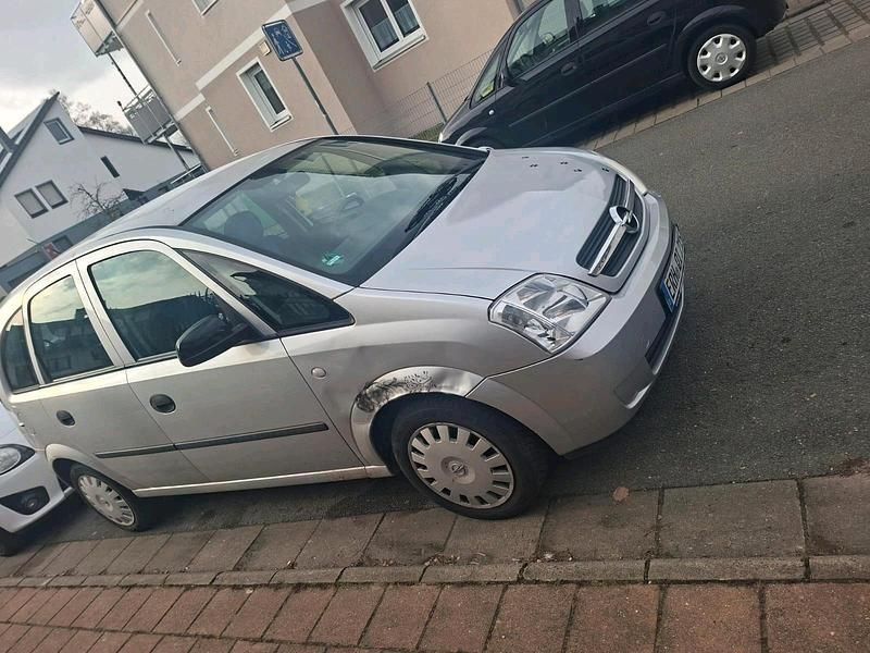 Silber Gebraucht 2003 Opel Meriva Van / Kleinbus | 1.400 € - Bild 1/4