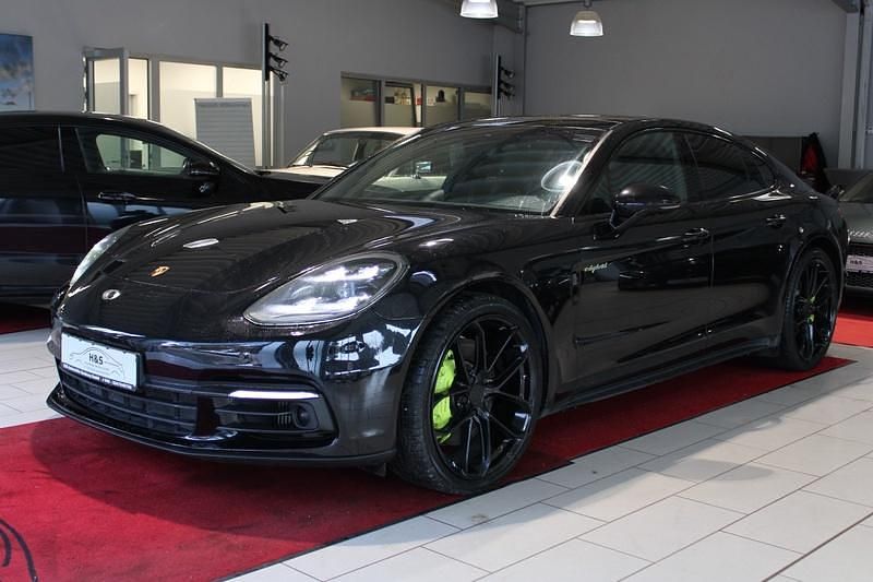 Gebraucht Porsche Panamera 462 PS (339 kW) 2019 Tiefschwarz Kombi