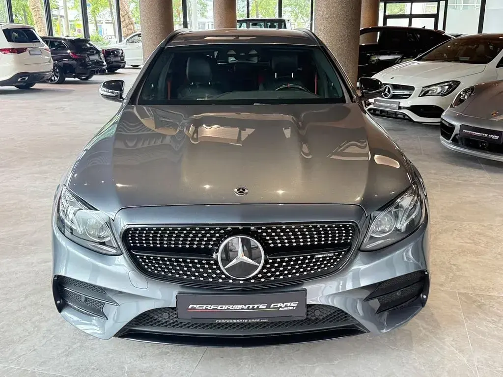 Gebraucht Mercedes E53 AMG AMG 435 PS (319 kW) 2019 Selenitgrau  metalliclack Kombi