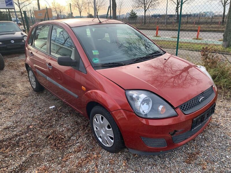 Gebraucht Ford Fiesta Basis 60 PS (44 kW) 2007 Other Kleinwagen