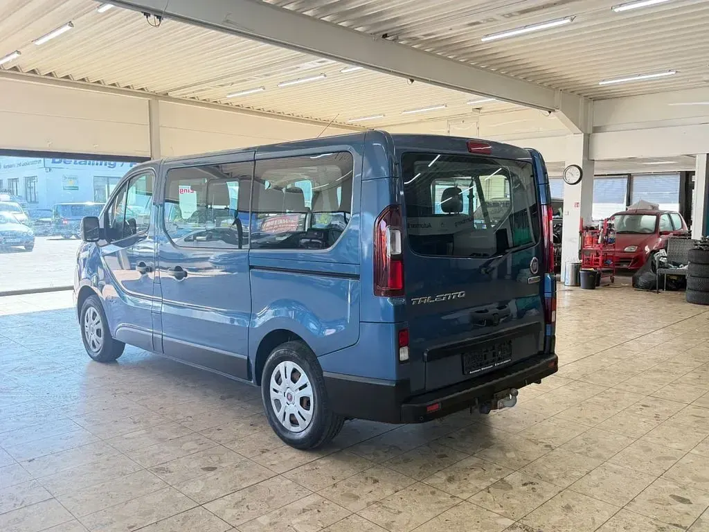 Gebraucht Fiat Talento 125 PS (91 kW) 2017 Blau Van / Kleinbus