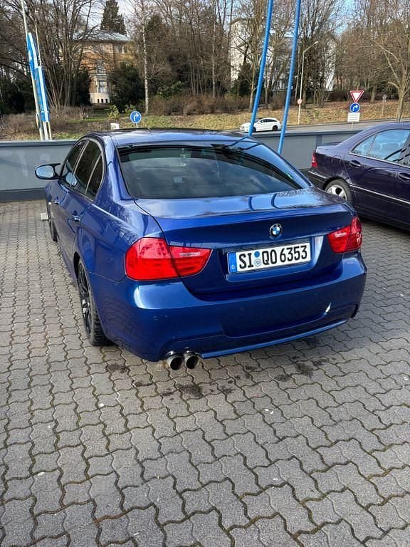 Gebraucht BMW 325 Shadowline 218 PS (160 kW) 2009 Blau Limousine