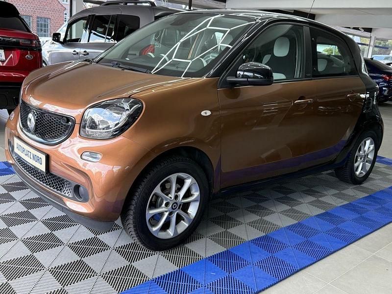 Usata Smart ForFour Basis 71 CV (52 kW) 2015 Nero Utilitaria
