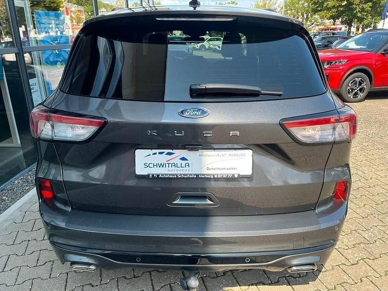 Gebraucht Ford Kuga ST 150 PS (110 kW) 2021 Grau SUV