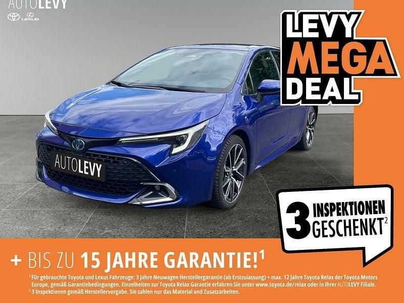 Blau Gebraucht 2024 Toyota Corolla Lounge Limousine | 26.990 € (Fairer Preis) - Bild 1/4