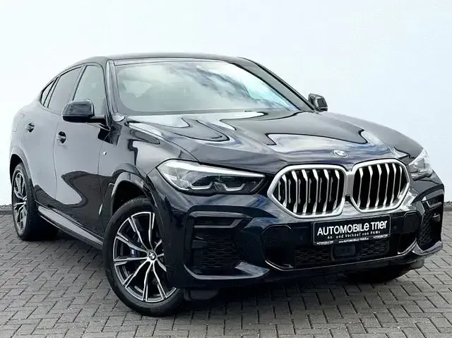 Gebraucht BMW X6 M Sport 340 PS (250 kW) 2022 Carbonschwarz (metallic) SUV