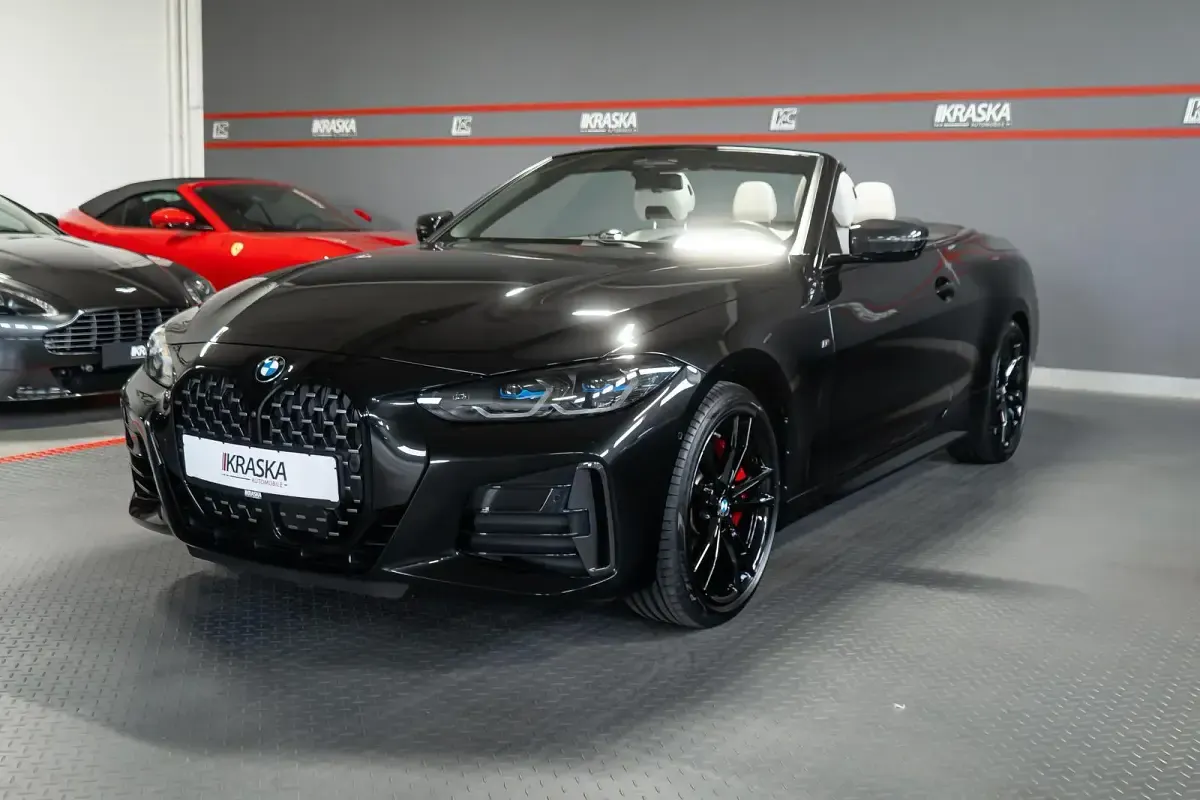 Gebraucht BMW M440 M Sport 374 PS (275 kW) 2024 Black sapphire metallic Limousine