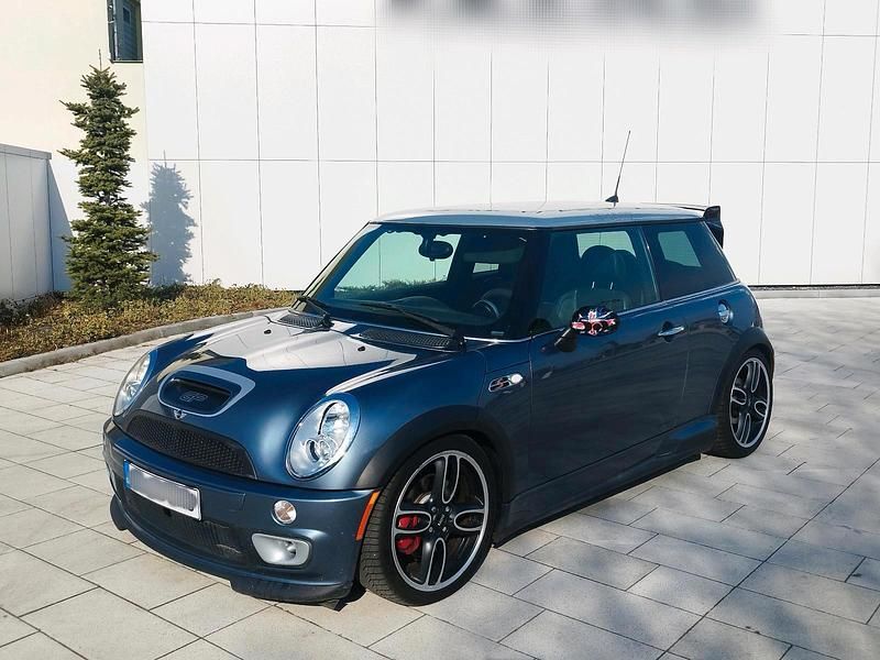 Blau Gebraucht 2006 Mini John Cooper Works Kleinwagen | 18.000 € (Teuer) - Bild 1/4