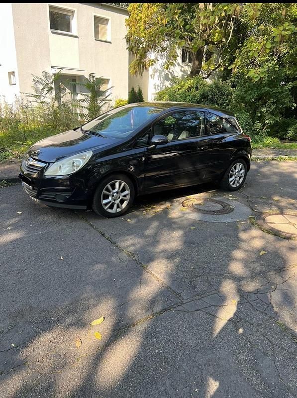 Schwarz Gebraucht 2006 Opel Corsa Kleinwagen | 1.350 € (Fairer Preis) - Bild 1/4