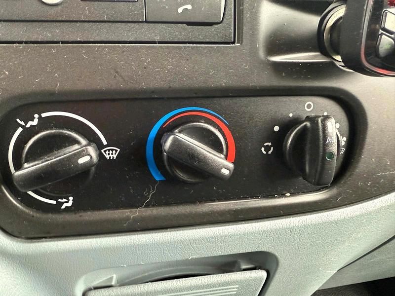 Gebraucht Ford Transit 101 PS (74 kW) 2014 Weiß Van / Kleinbus