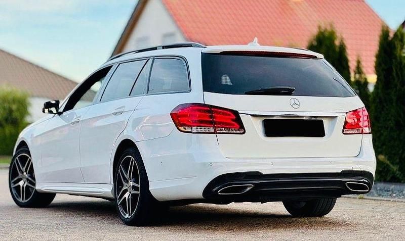 Gebraucht Mercedes E350 AMG 258 PS (189 kW) 2016 Weiß Kombi