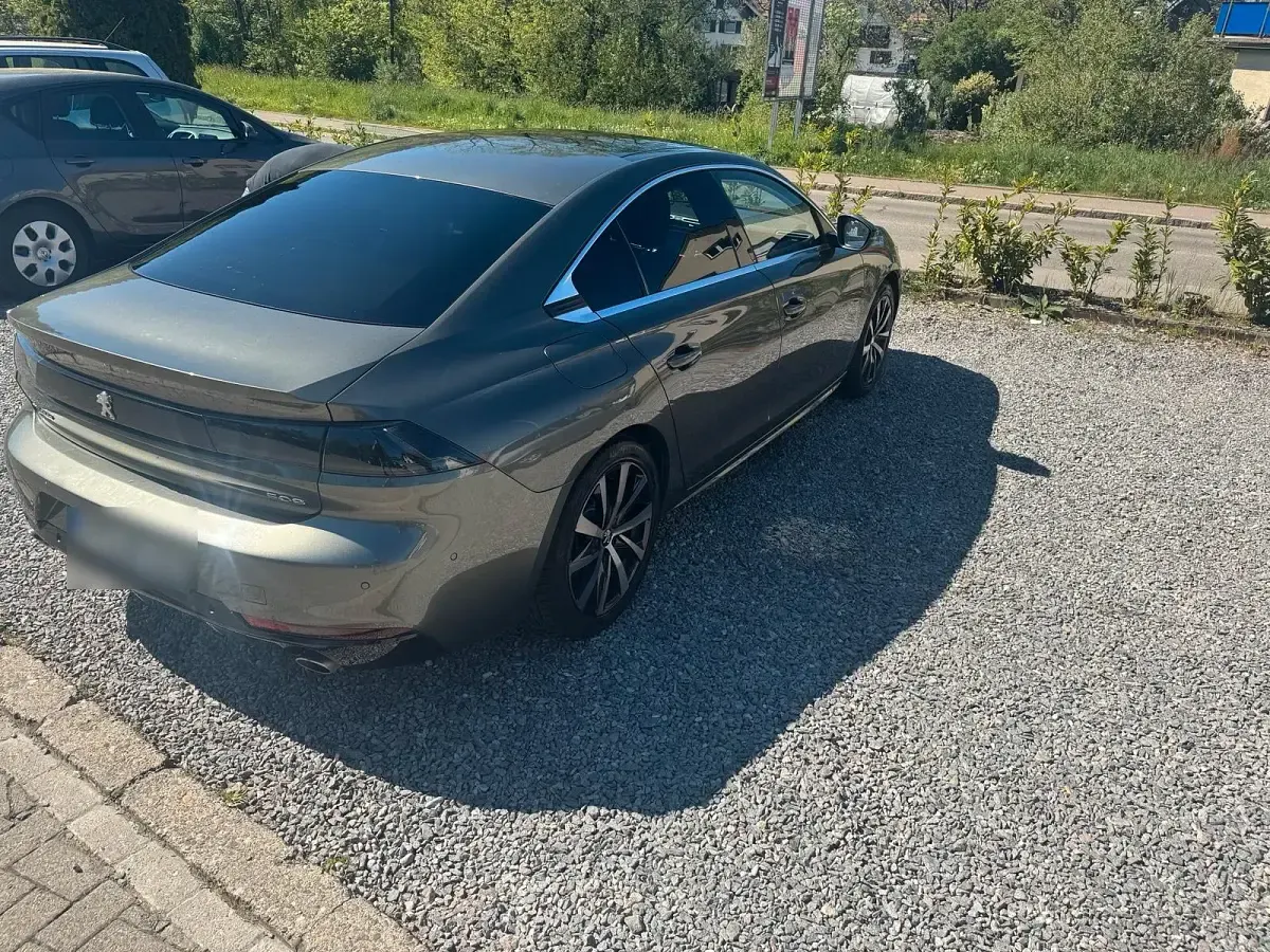Gebraucht Peugeot 508 Allure 181 PS (133 kW) 2019 Grau Limousine