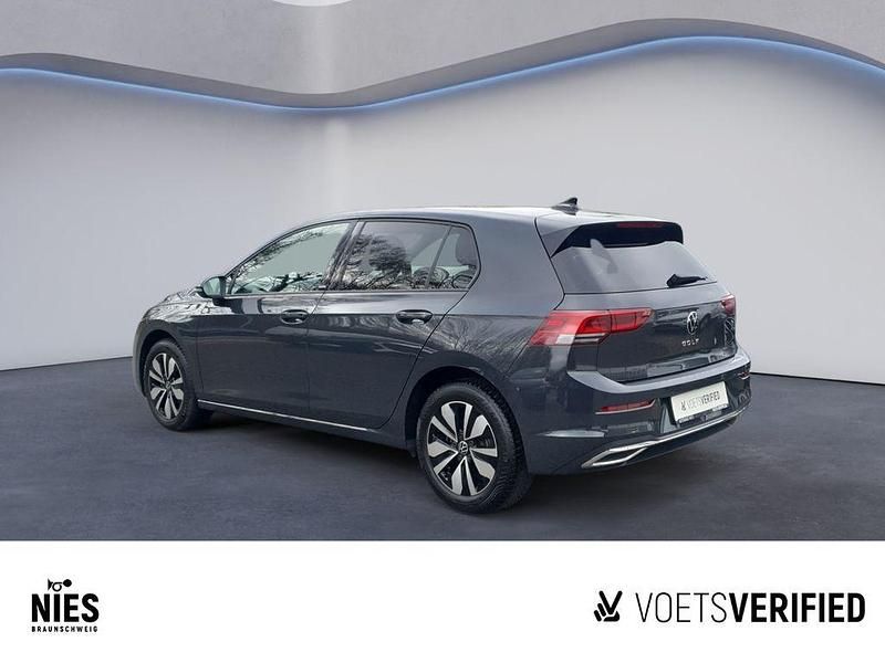 Gebraucht VW Golf VIII Move 150 PS (110 kW) 2024 Grau Limousine