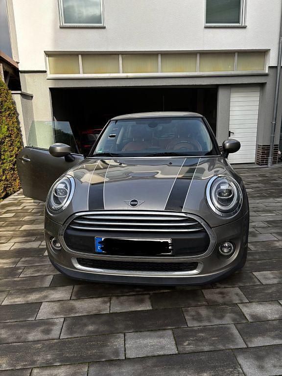 Beige Gebraucht 2019 Mini ONE Kleinwagen | 15.000 € (Etwas zu teuer) - Bild 1/4