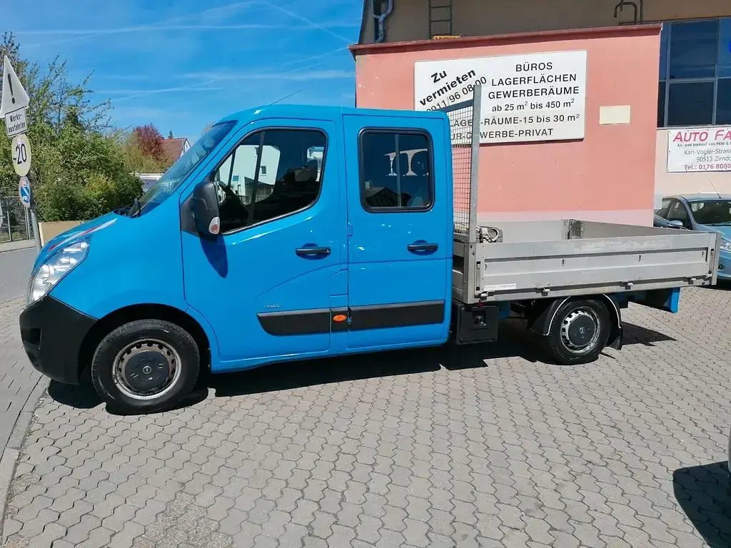 Gebraucht Opel Movano 145 PS (106 kW) 2019 Blau Van / Kleinbus
