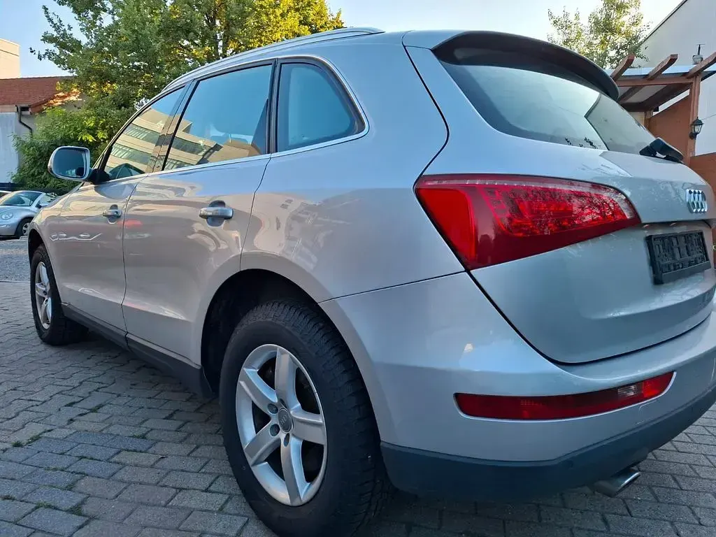 Gebraucht Audi Q5 239 PS (175 kW) 2011 Silber SUV