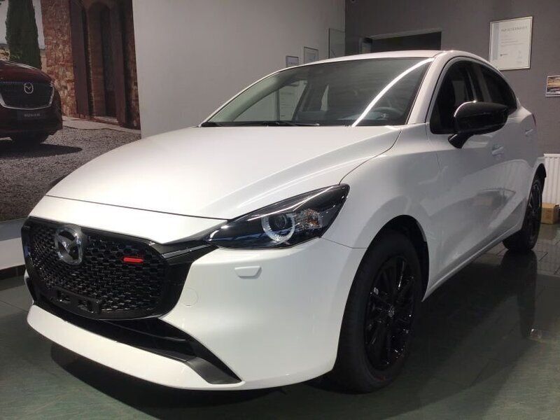 Snowflake white pearl Gebraucht 2024 Mazda 2 Homura-Line Limousine | 20.400 € (Fairer Preis) - Bild 1/4