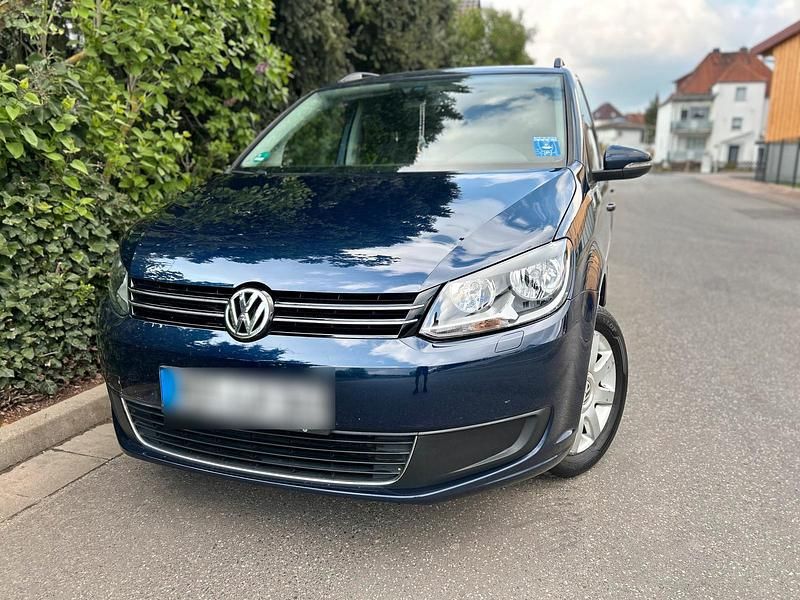 Gebraucht VW Touran 150 PS (110 kW) 2014 Blau Van / Kleinbus