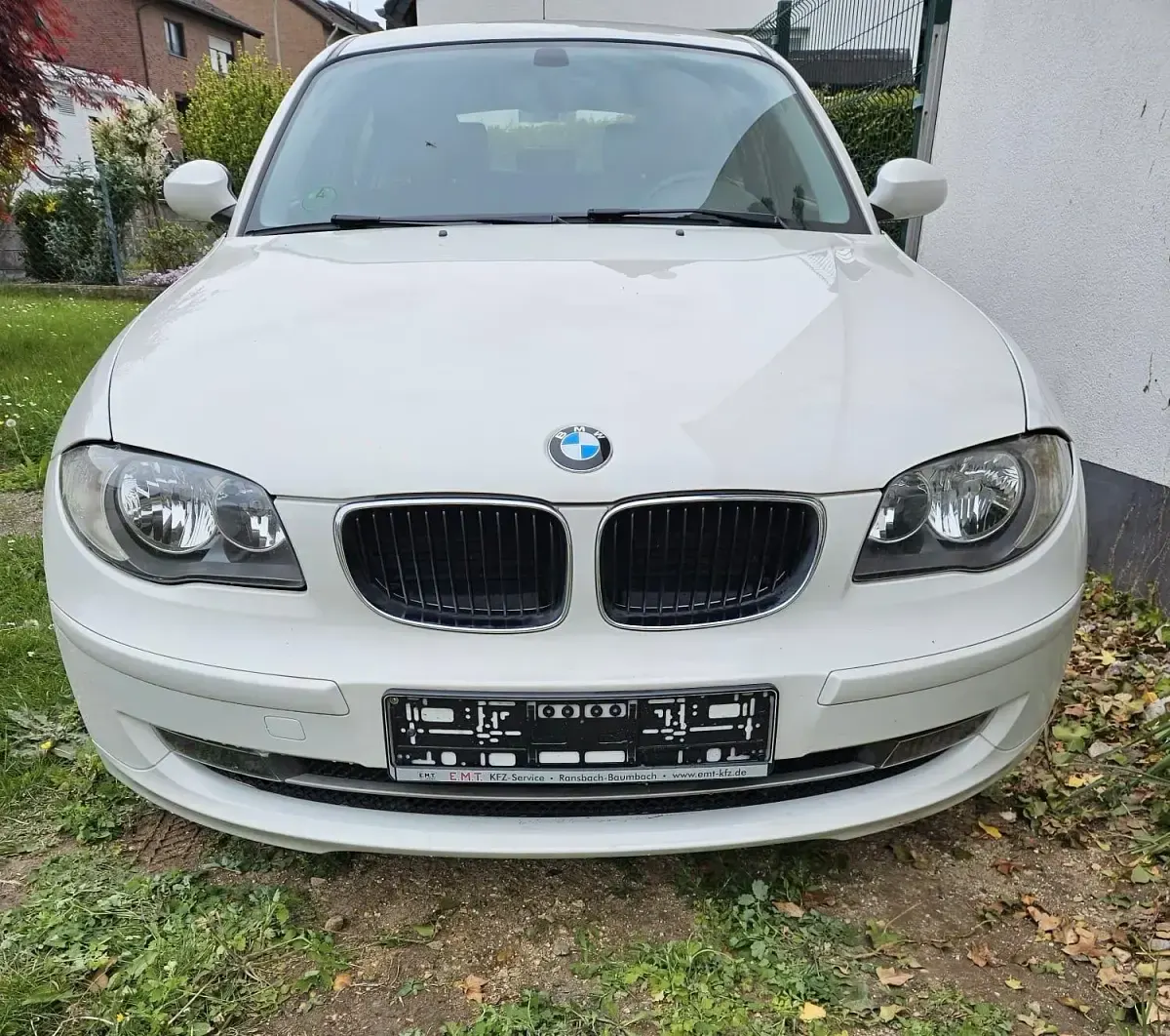 Gebraucht BMW 116 122 PS (89 kW) 2008 Weiß Kleinwagen