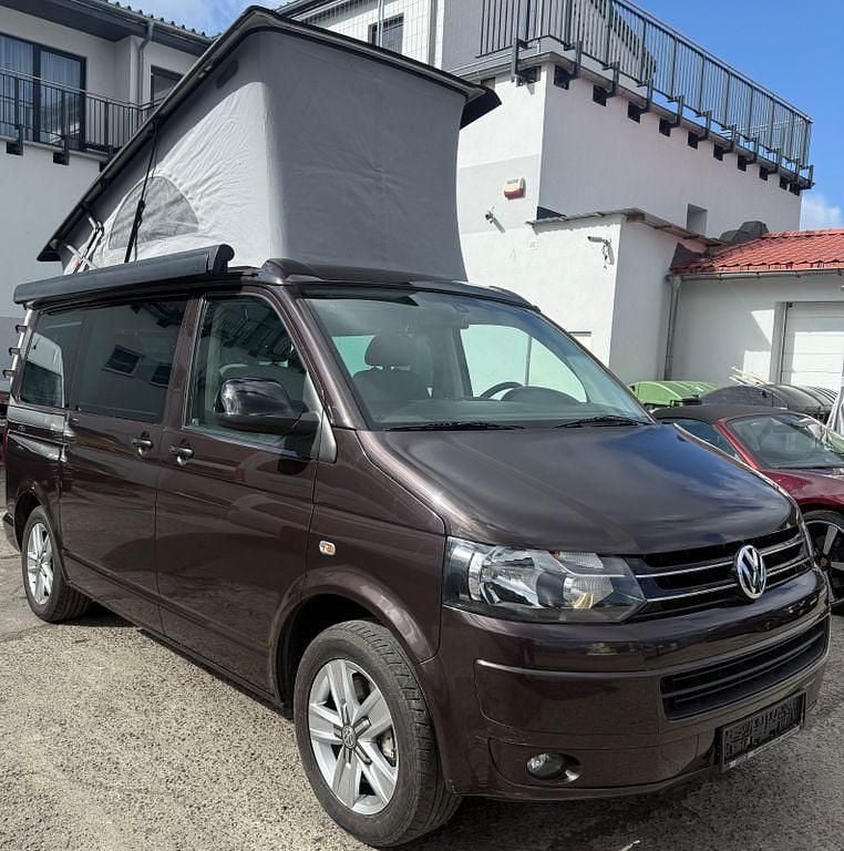 Gebraucht VW California Beach 140 PS (102 kW) 2011 Braun Van