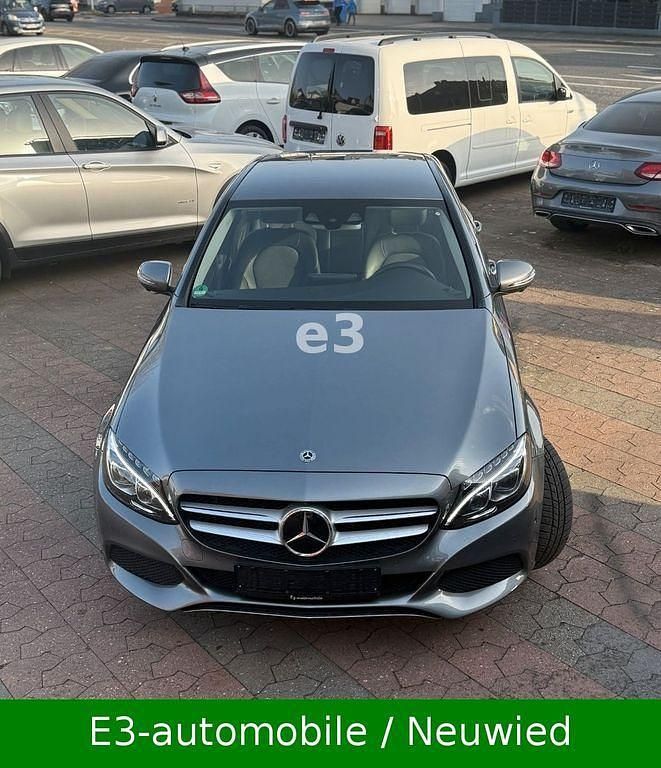 Gebraucht Mercedes C250 211 PS (155 kW) 2018 Grau Limousine