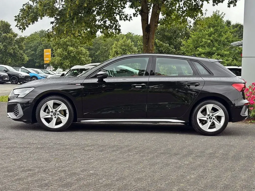 Gebraucht Audi A3 S-Line 150 PS (110 kW) 2022 Schwarz Limousine